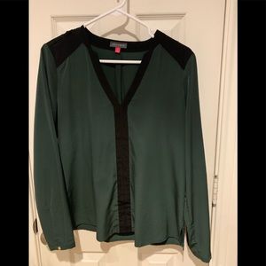 Gorgeous Vince Camuto blouse, size small